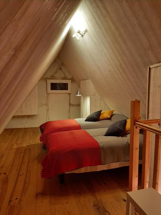 Les Epicuriens Du Rempart Apartment Егишем Екстериор снимка